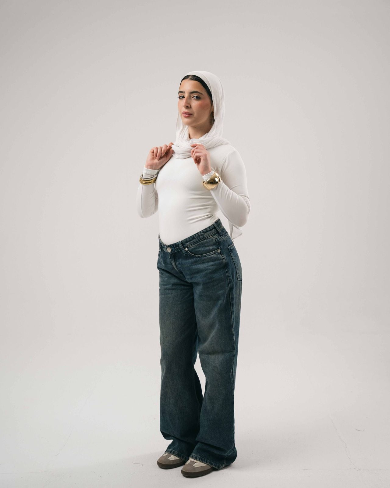 White basic top