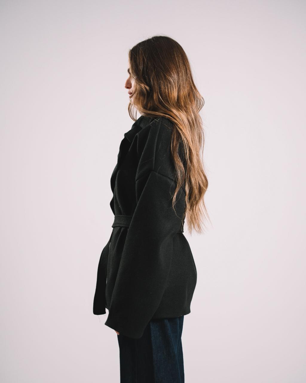 THE BLACK SOFT BELT COAT