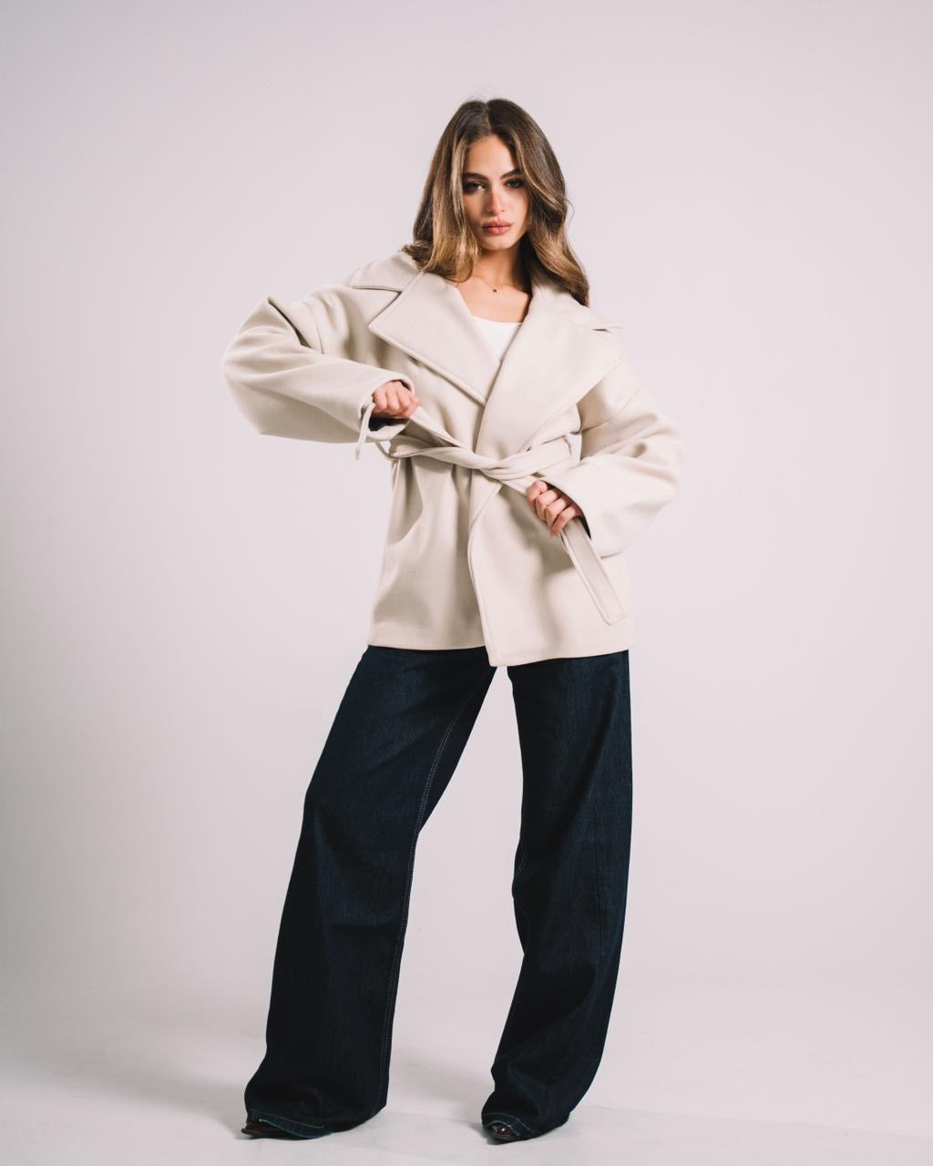 THE BEIGE SOFT BELT COAT