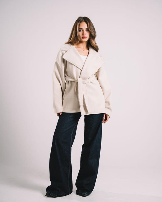 THE BEIGE SOFT BELT COAT