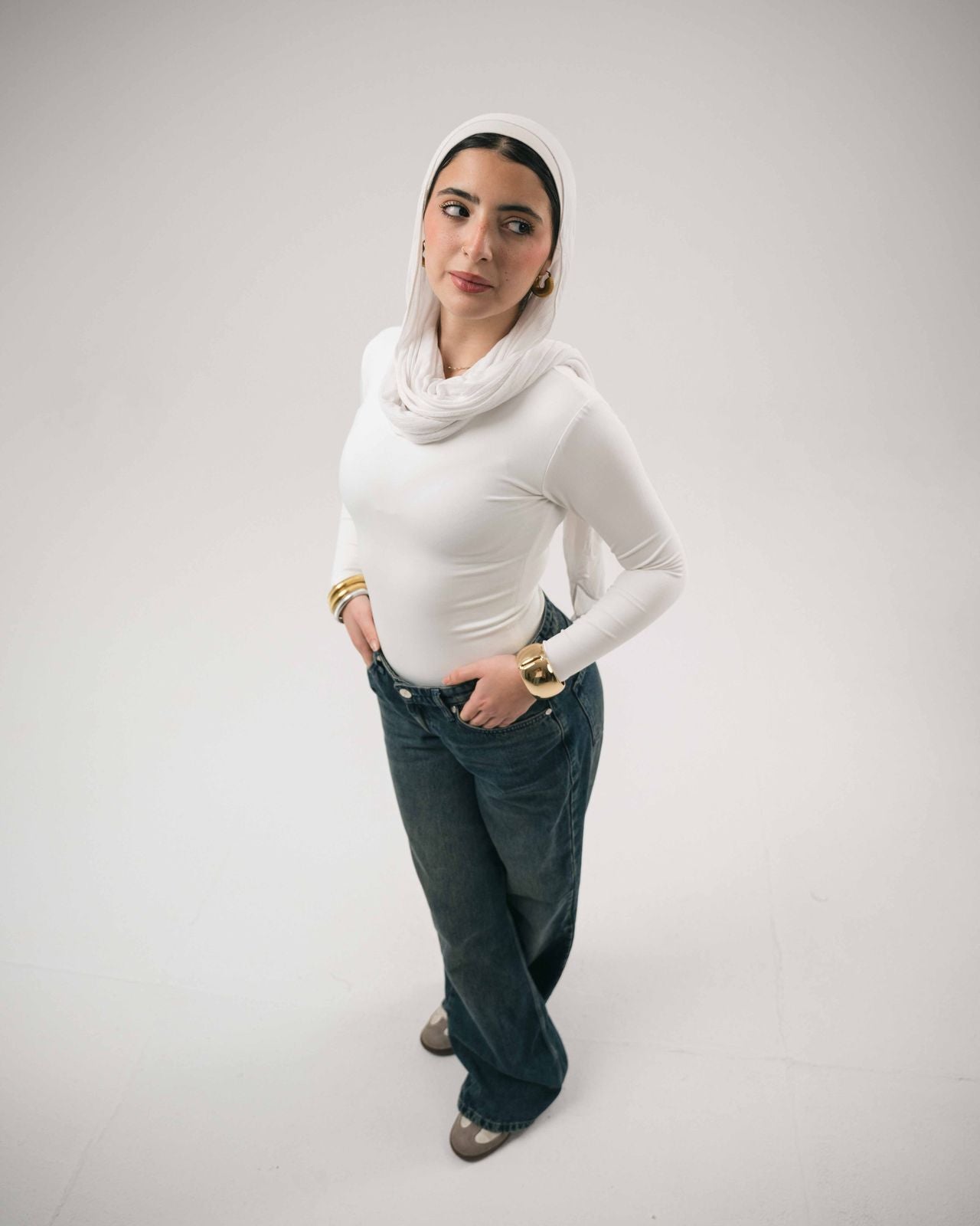 White basic top